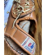 Youth Montreal Expos Vintage Baseball Glove Leather Professional Model  LHT - $29.69