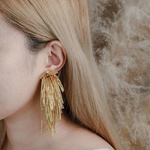 Beautiful Cascading Cluster of Gold Metallic Beads Clip-on Earrings - £24.46 GBP