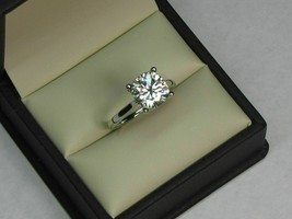 1.50Ct Round Cut Simulated Diamond 925 Sterling Silver Engagement Ring in Size 5 - £84.55 GBP