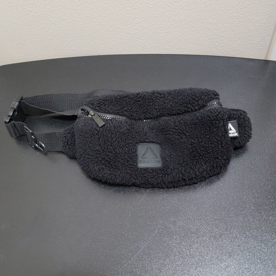 Primary image for Reebok Commander Sherpa Black on Black Adjustable Fannypack / Belt Bag
