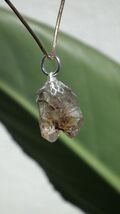 Uv reactive crystal pendant // Petroleum quartz // Terminated quartz - $31.14