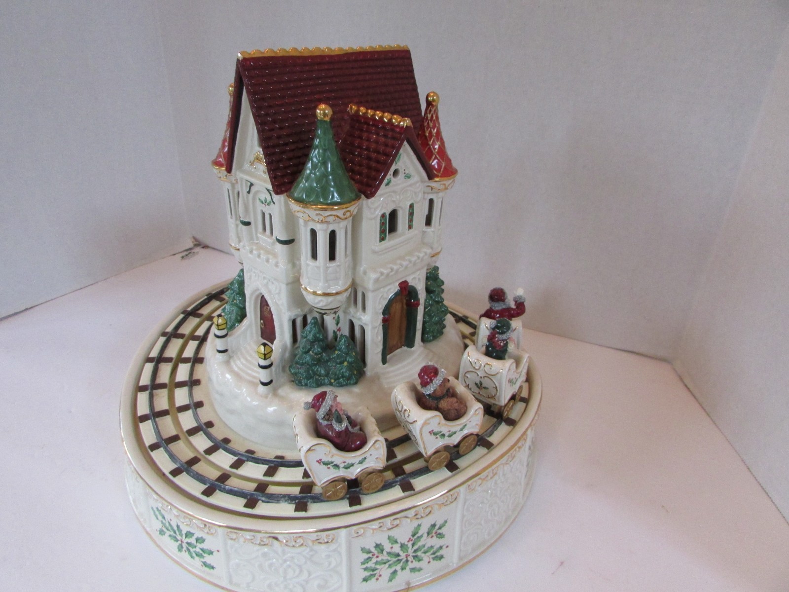 Lenox Holiday Musical  Roller Coaster Animated Tabletop Decor Item image 6