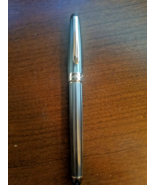 BEAUTIFUL EDDIE BOUER  SIGNATURE PEN IN WOODEN STORAGE BOX -No Engravings - $45.00
