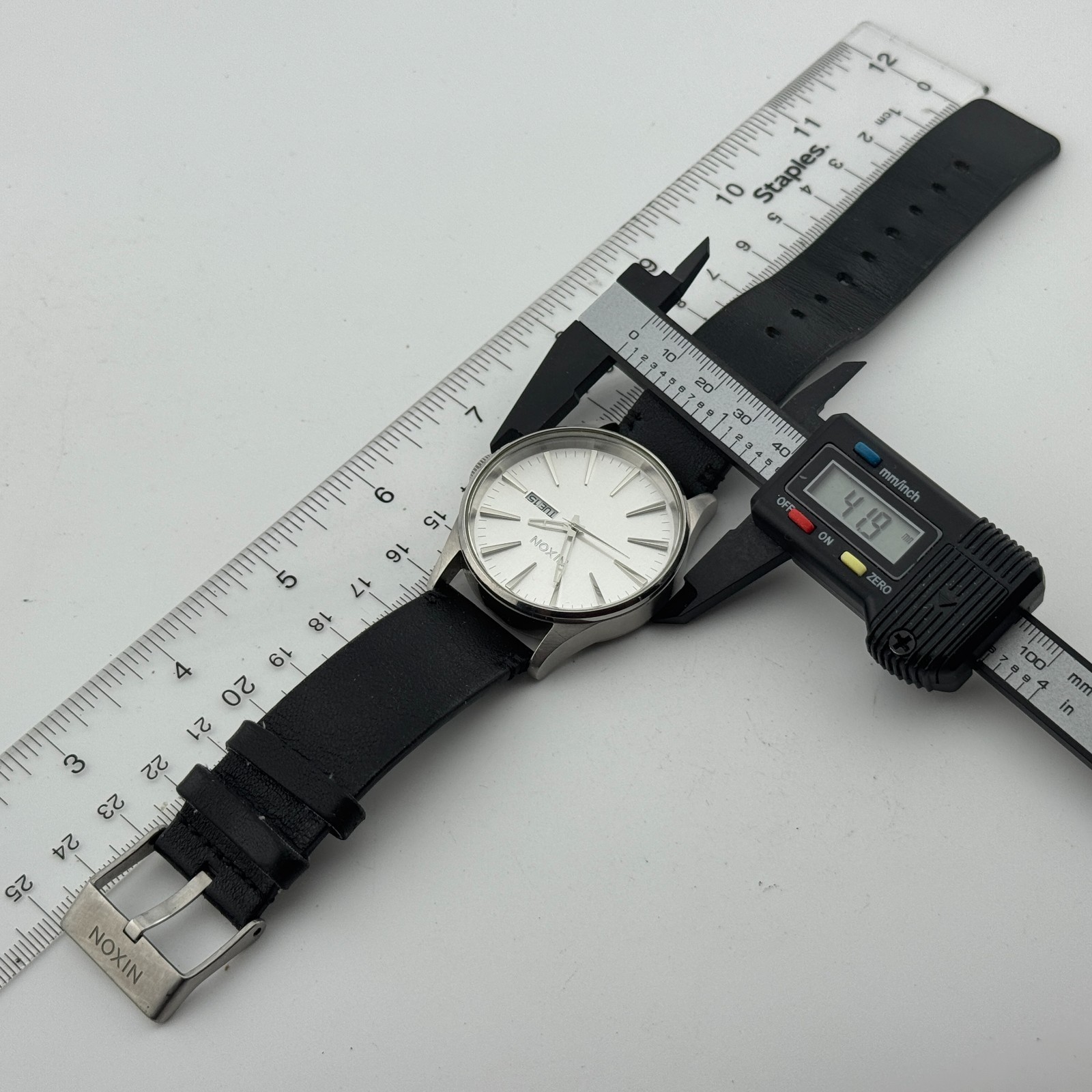 Nixon The Sentry Quartz Watch Men 100m Silver Steel Day Date Leather New Battery Item image 7