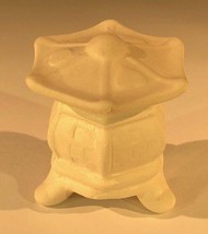 Ceramic Sandstone Pagoda Lantern - 2.5&quot; - £9.54 GBP