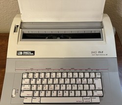 VINTAGE Smith Corona 340 DLE Electric Typewriter Not working, FOR PARTS!!! - $37.40