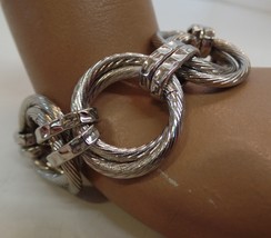 Unbranded Silvertone Twisted Wire Cable Look Circular Linked Bracelet 8&quot; Wrist - £19.61 GBP
