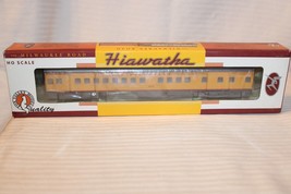 HO Scale Fox Valley Models, Bunk Coach Car, Milwaukee Road, Yellow, #4448 BNOS - £95.90 GBP