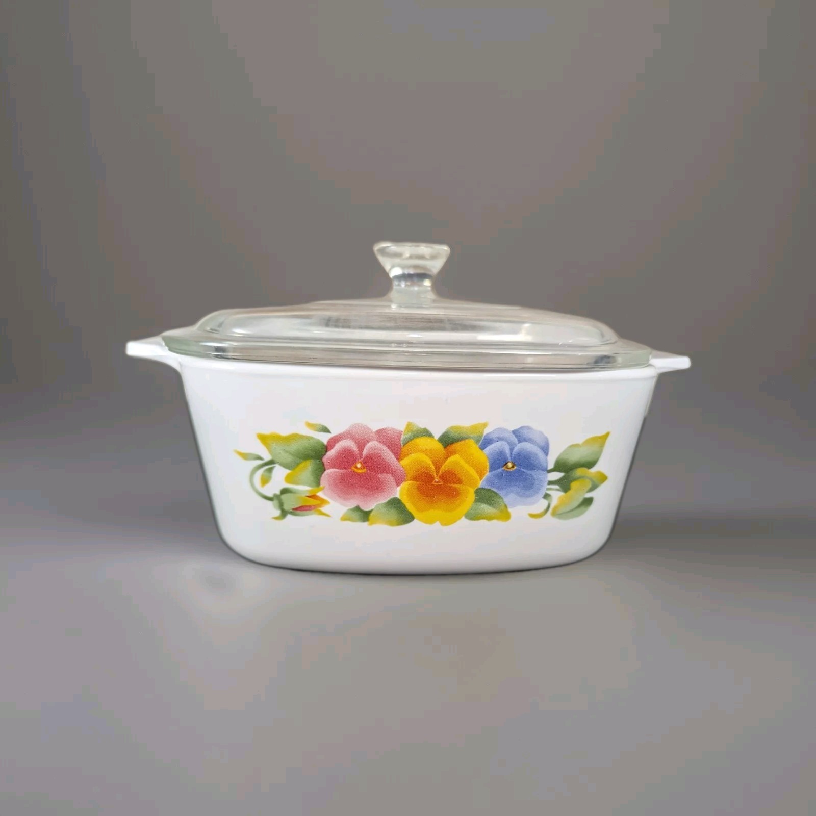 Corning Ware Summer Blush A 1 1/2 B 1.5 Quart with  Glass Lid - $15.00