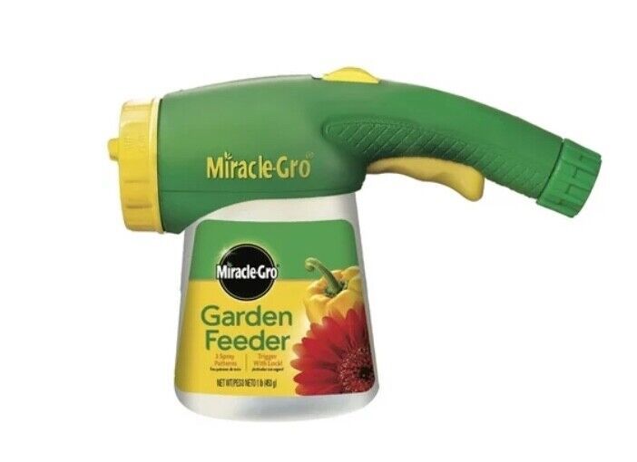 Miracle-Gro Garden Feeder, Sprayer Includes 1 Lb of Plant Food, Connects to Hose - $19.95