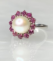 18K White Gold Vintage Pearl Ruby Ring - $23,795.60 MXN