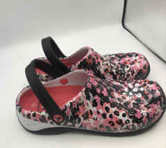 Anywear Women’s Clogs Size 8 Floral Printed Multicolor Nurse Shoes - £14.46 GBP