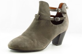 Gentle Souls Boot Sz 8.5 M Short Boots Almond Toe Gray Leather Women - £19.63 GBP