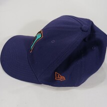 Arizona Diamondbacks World Series 2001 Back Fitted Purple Baseball Cap Size S/M image 9