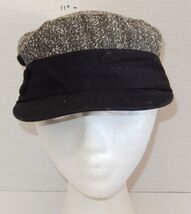 D&amp;Y ELASTAFIT WOMENS Newsboy CADET STYLE FITTED BLACK CAP HAT OSFM - $24.70