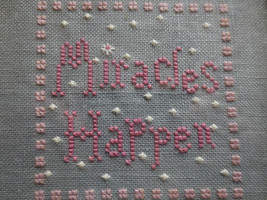 MIRACLES HAPPEN Cross Stitch SAMPLER - 5-1/2&quot; x 5-1/2&quot; - £5.65 GBP