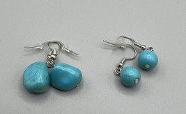 Jewelry Earrings Dangle 1&quot; 2 Sets Silver Tone Faux Turquoise Round Geo. Design - £4.71 GBP
