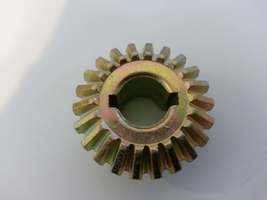 Mercury Mariner Oem Part # 98593 Obsolete Pivot Shaft Miter Gear (Hd) - $39.00