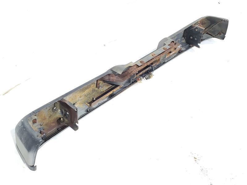 1987 1988 1989 Nissan Pathfinder OEM Rear Bumper Needs Paint Item image 11