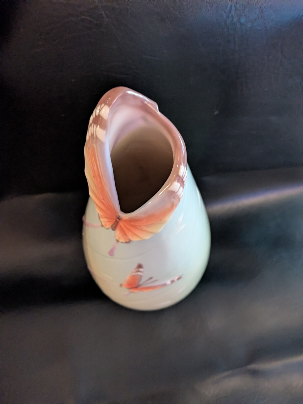 Franz Butterfly Vase Jen Woo Sculpted Porcelain Green FZ00042 15 In Item image 6