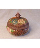 Vintage Hand Decorated Flower Design Trinket Box - $658.22 MXN
