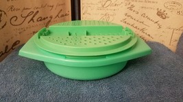 Tupperware Grater Vintage Green Cheese Bowl Shredder Lid 2 786 Jadite Sl... - £7.44 GBP