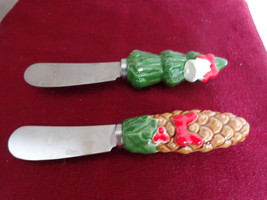 2 Holiday Cheese/Butter Spreaders (#0128)  - £11.00 GBP