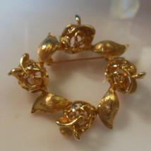 Vintage Sarah Coventry Gold-tone Floral Brooch - £17.89 GBP