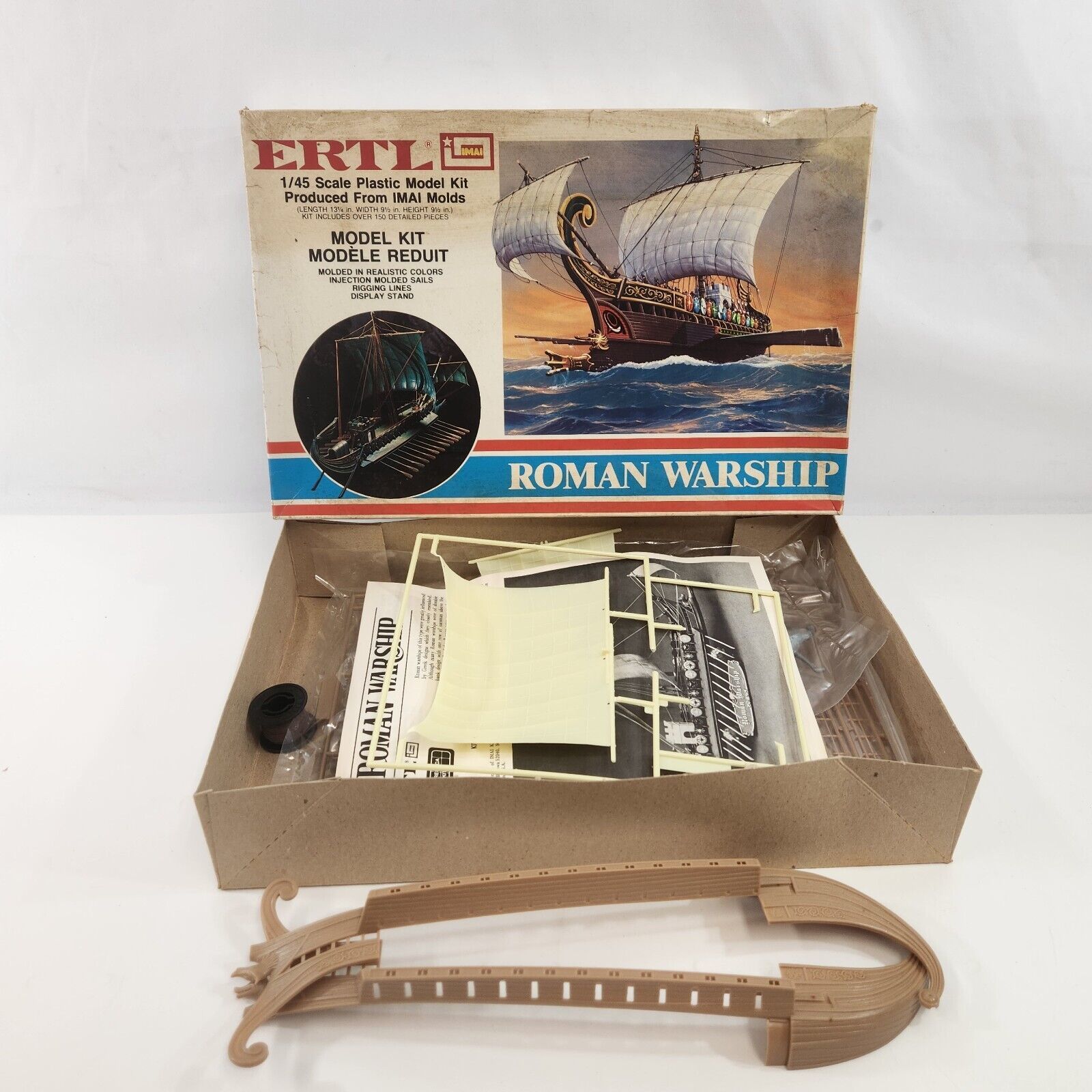 Primary image for ERTL Roman Warship 1/45 Scale Boat Model Kit #8071 Unbuilt Open Box