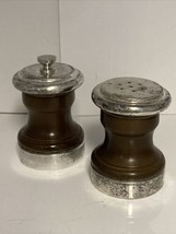 Vintage Fisher #1918 Sterling Silver &amp; Wood Salt And Pepper Shakers - £23.42 GBP