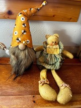 Lot of Black &amp; Yellow Gnome w Wood Honey &amp; Felt Stuffed Cat w Bee Hive Floppy St - £10.29 GBP