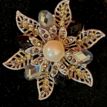 Brooch Pendent stunning flower blue &amp; black glass faux pearl amazing Vintage - £15.25 GBP