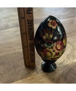 VINTAGE RUSSIAN PAINTED WOODEN EGG AND PEDESTAL - $27.15 CAD