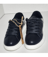 Seven7 Footwear Women’s Miki Low Top Platform Sneaker Black Snake Shoe S... - $458.64 MXN