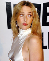 Gillian Anderson Candid White Gown 8x10 Photo (20x25 cm approx) - £7.66 GBP
