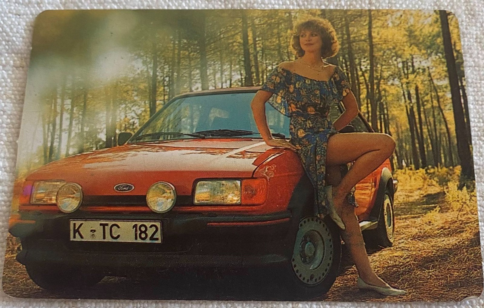 ⭕PORTUGAL POCKET CALENDAR - YEAR 1988 - SEXY GIRL - $4.21