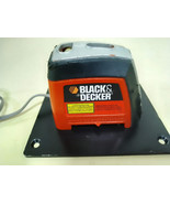 Black &amp; Decker BDL220S Laser Level with 360° Rotating Wall Attachment - $22.63 CAD