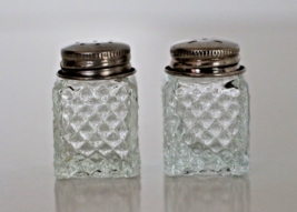 Vintage Hobnail Miniature Clear Glass Salt Pepper Shakers 1 in x 1.5 in ... - $5.94