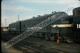 Orig. Slide New York Central Railroad NYC 1750 EMD F7 59th St Chicago 4-23-1970 - £11.76 GBP