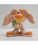 Vtg 1983 W Berrie Orange Bunny Rabbit Holding Flowers PVC Figure Easter ... - $153.61 MXN