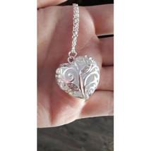 Fashion Creative Heart Hollow Pendant Necklace Great As A Gift - £7.14 GBP