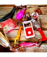 Really cute bundle of vintage keychains - €20,27 EUR