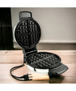 Black &amp; Decker Belgian Waffle Maker  Brand New open box - $27.67