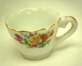Porcelain Mini Teacup Gold Trim Scalloped Edge Floral Japan - $9.89