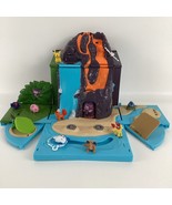 Pokemon Carry Storage Case Volcano Playset 10 Mini Figures Lot Pikachu V... - $39.55