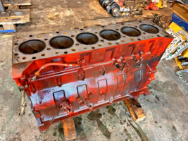 Cummins ISX DOHC Diesel Engine Cylinder Block 3683264 OEM - £1,894.21 GBP