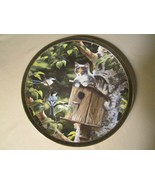 HOUSE SITTING Cat collector plate Persis Weirs NOSY NEIGHBORS Birdhouse ... - £23.59 GBP