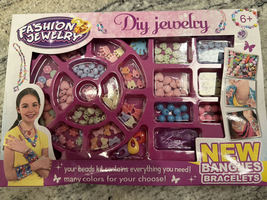 Beads Kit &amp; Do it yourself jewelry for kids - £9.38 GBP