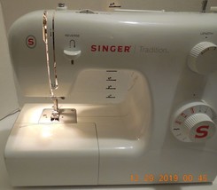 Singer Tradition Sewing Machine Model 2250 with Foot pedal - $96.55