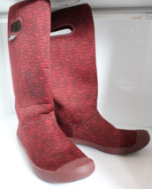 Bogs Summit Knit Women&#39;s Red Waterproof Boots With Faux Fur Lining ~7~ 7... - £33.33 GBP